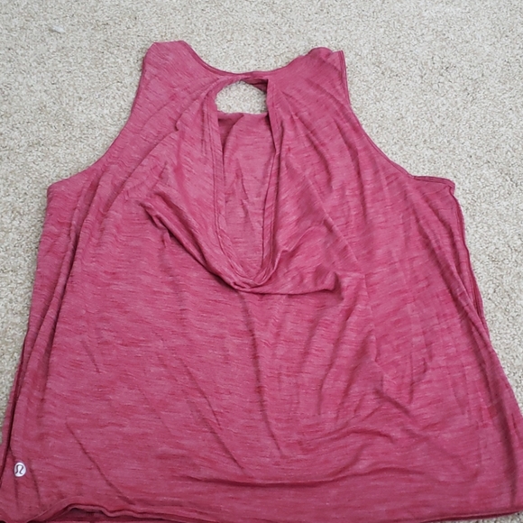 Lululemon top - Picture 2 of 3